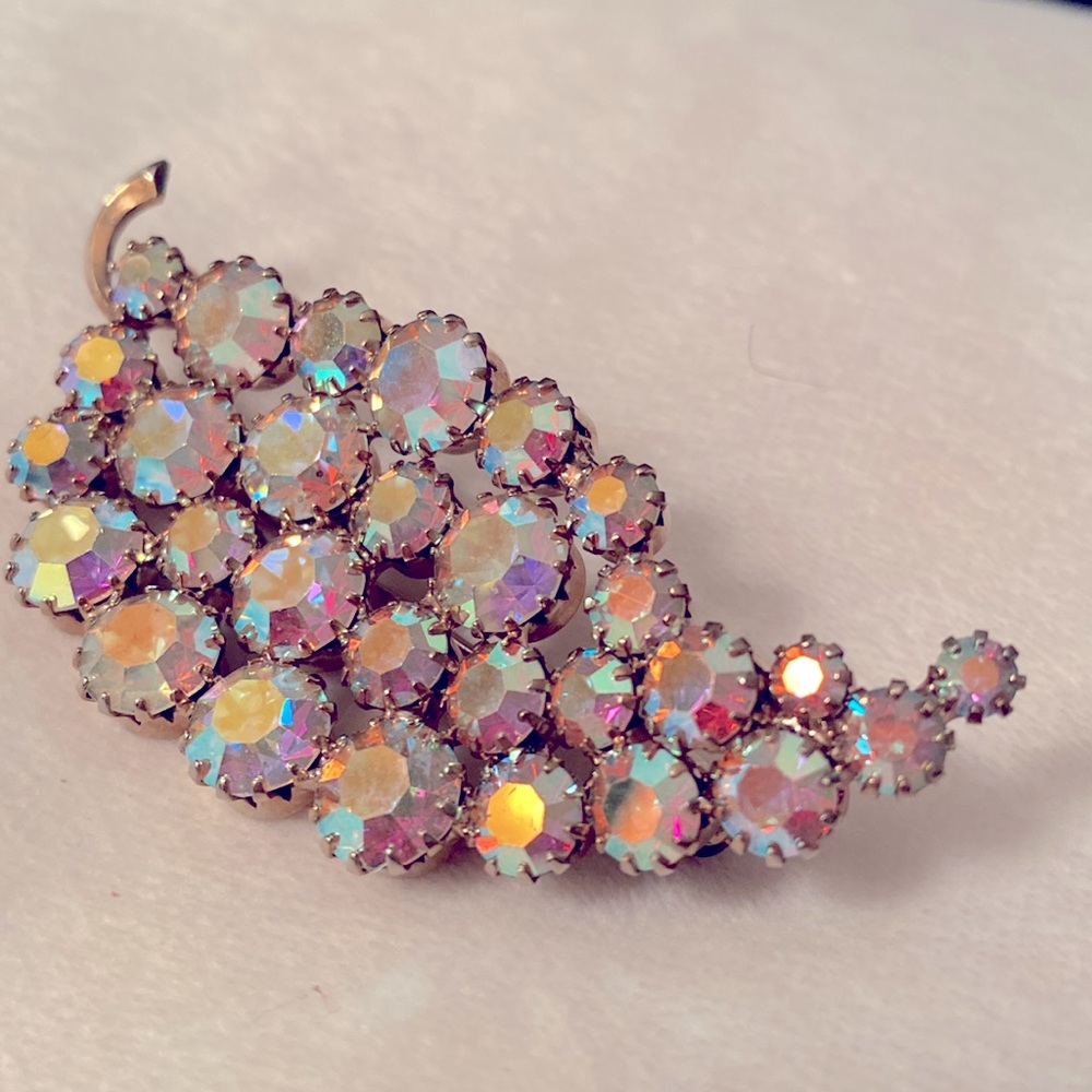 Vintage Brooch Aurora Borealis